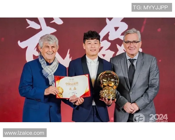 武磊荣获月度最佳球员奖 实至名归展现卓越表现助力球队荣耀